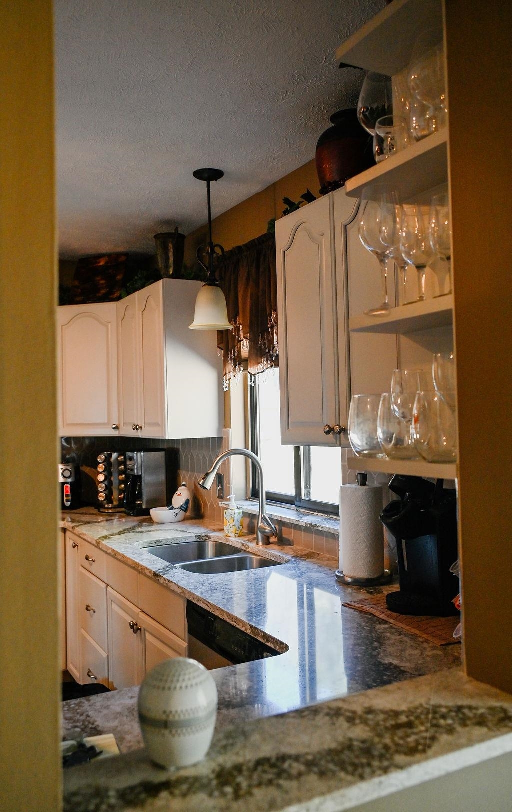 11255 East Fort Road, Unit H1 Suttons Bay, MI 49682 - Photo 9 of 49