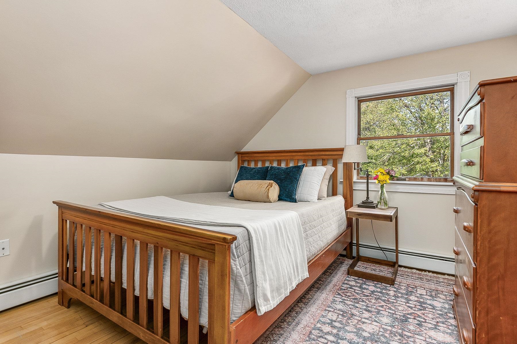 89 Washington Street Exeter, NH 03833 - Photo 17 of 60