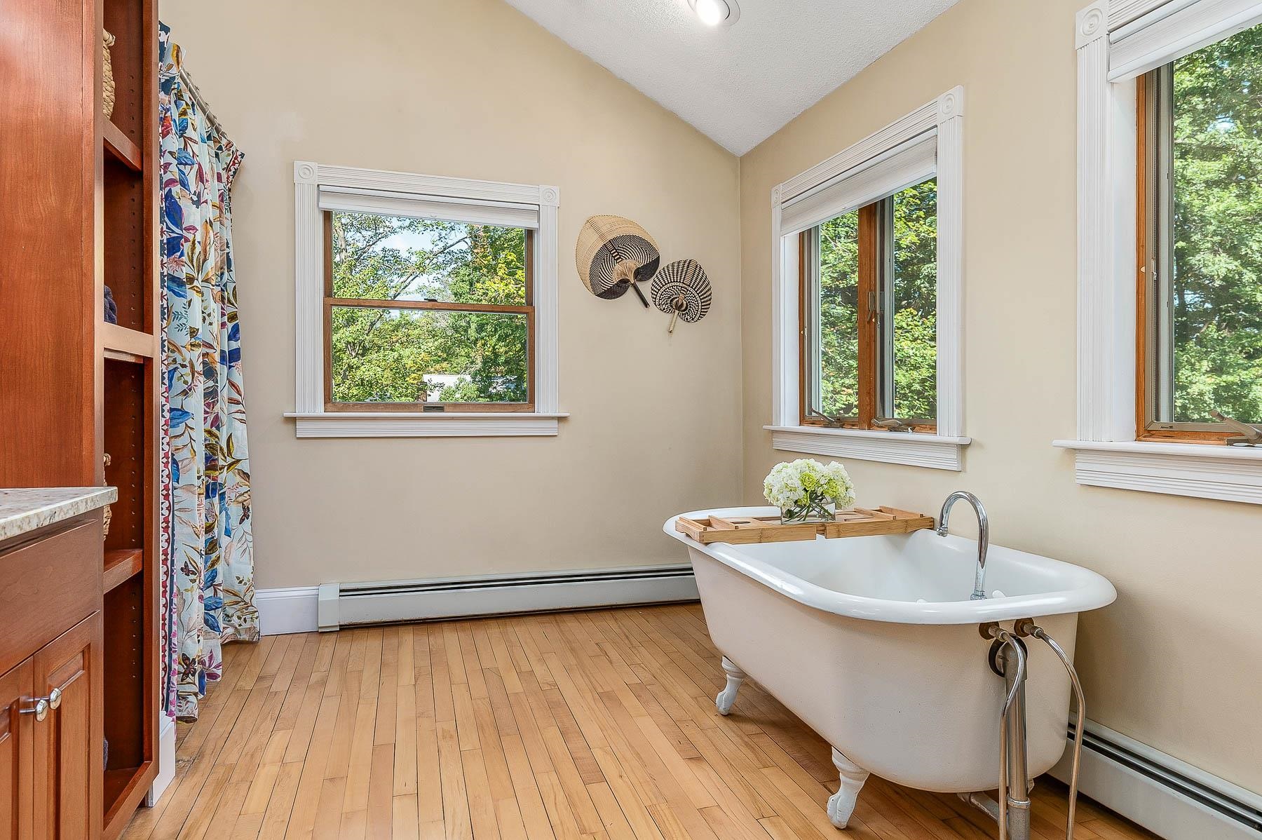89 Washington Street Exeter, NH 03833 - Photo 21 of 60