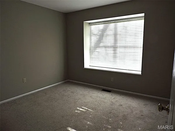 $500,000 | 16735 Chesterfield Manor Drive, Chesterfield, MO 63005