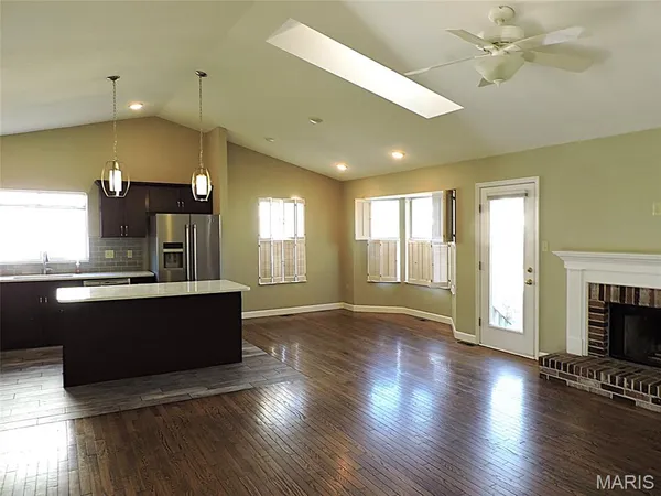 $500,000 | 16735 Chesterfield Manor Drive, Chesterfield, MO 63005