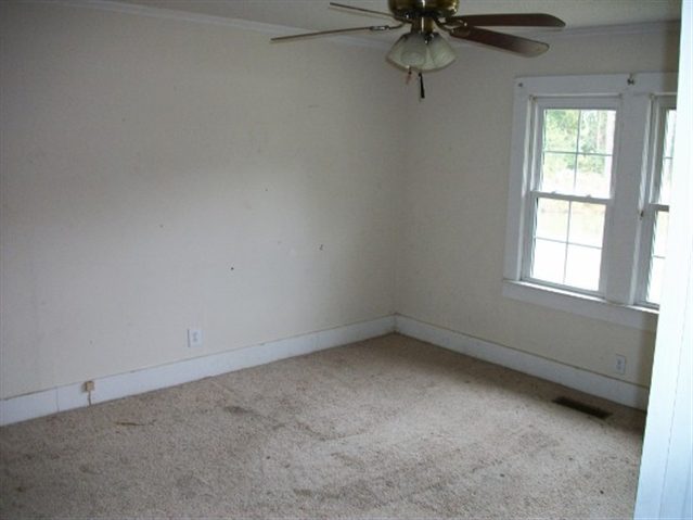 4546 County Rd S-22-6 Georgetown, SC 29440 - Photo 8 of 10