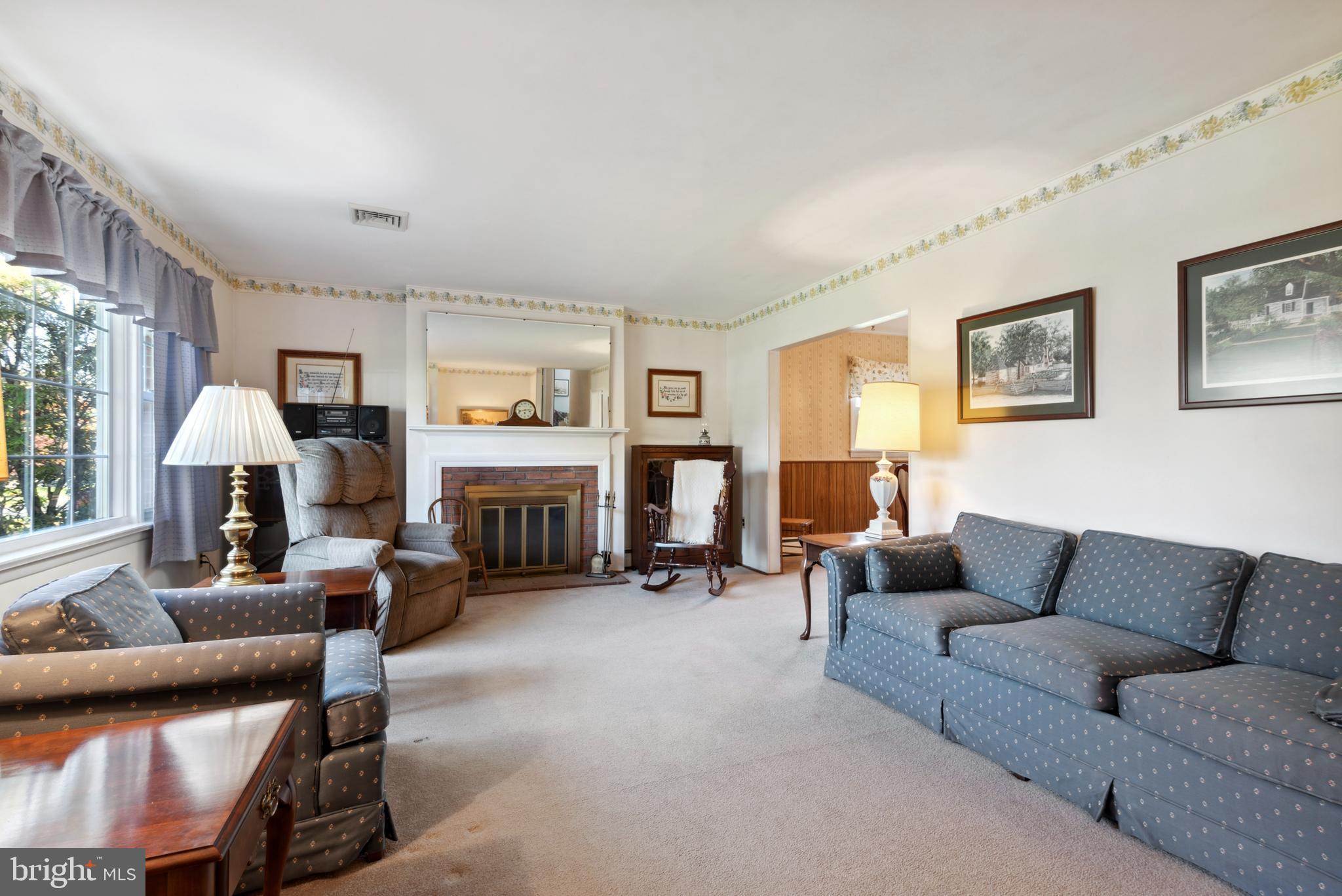 311 Willowbrook Road Horsham, PA 19044 - Photo 2 of 15 Gallery Image 2