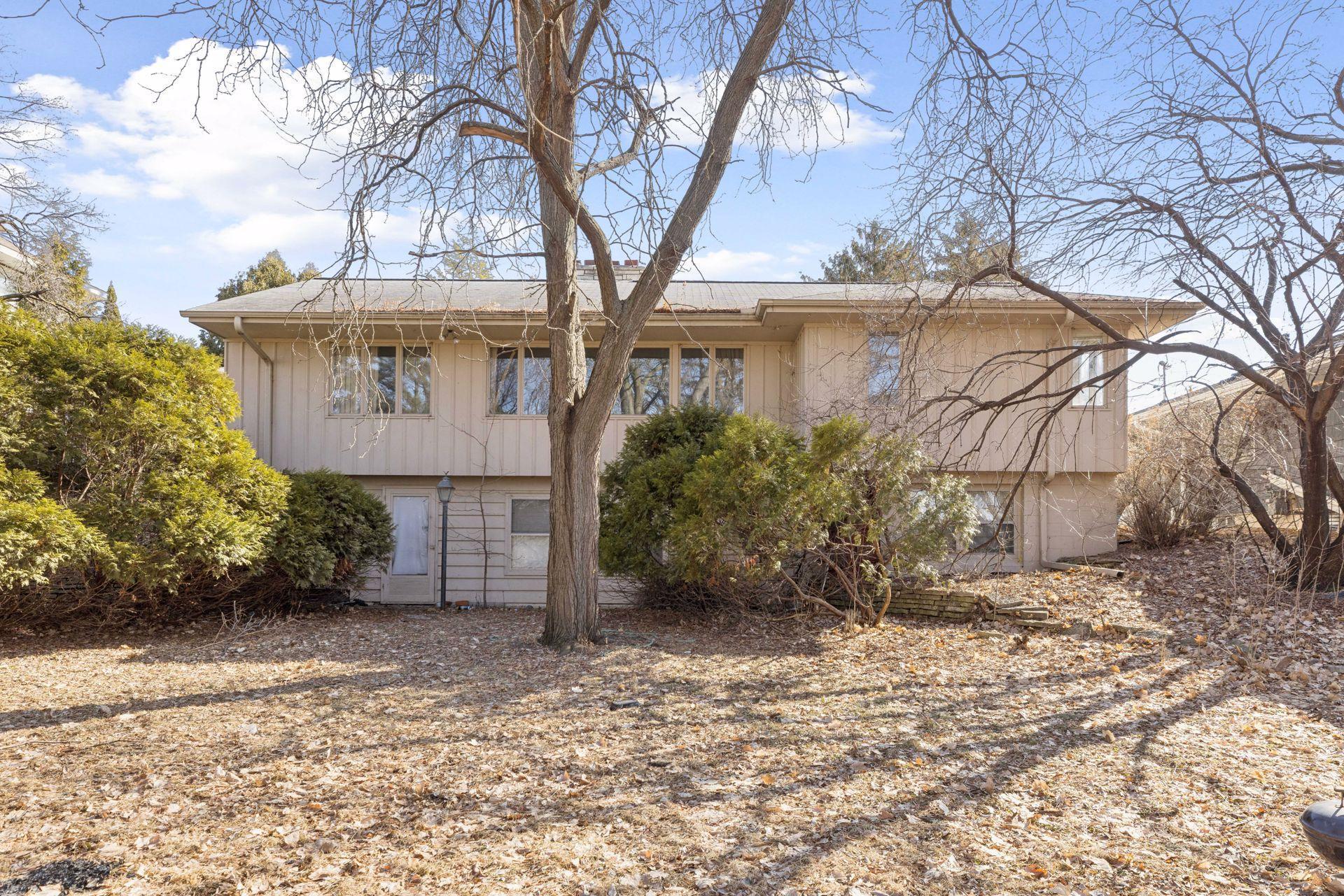 1065 Colby Street St. Paul, MN 55116 - Photo 6 of 19