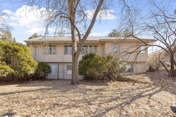 $750,000 | 1065 Colby Street, St. Paul, MN 55116