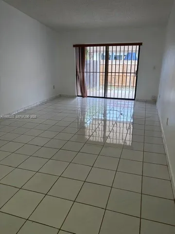 $2,600 | 13410 Southwest 16th Lane, Unit 13410, Miami, FL 33175