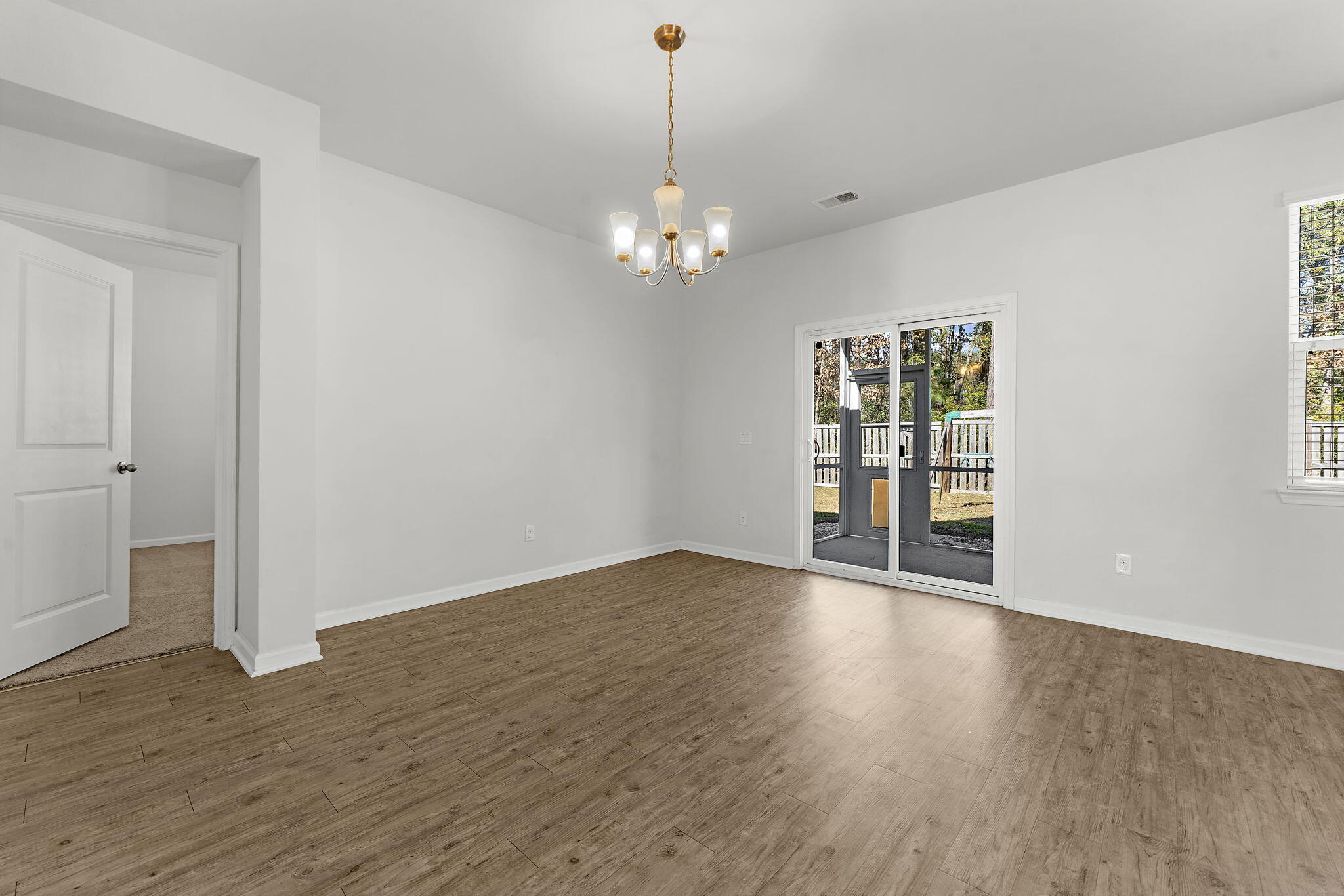 524 Glady Road Moncks Corner, SC 29461 - Photo 16 of 53 Dining area