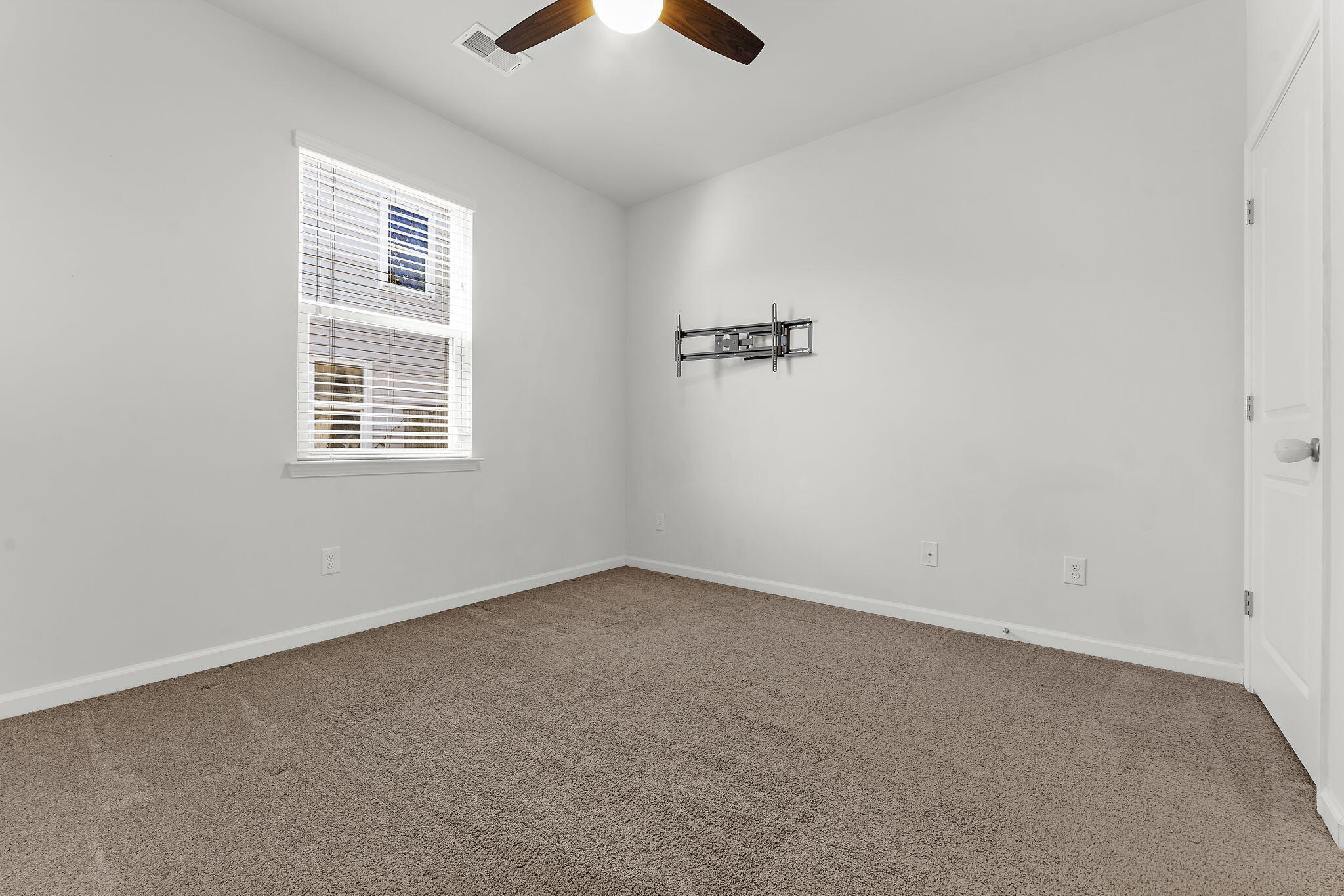 524 Glady Road Moncks Corner, SC 29461 - Photo 24 of 53 Secondary bedroom
