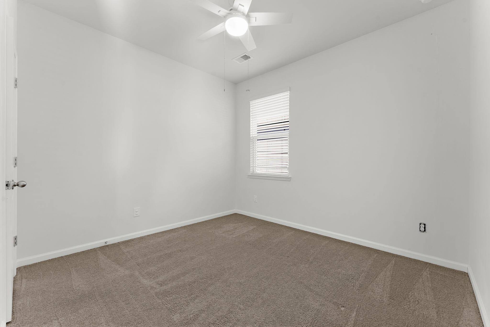 524 Glady Road Moncks Corner, SC 29461 - Photo 26 of 53 Secondary bedroom