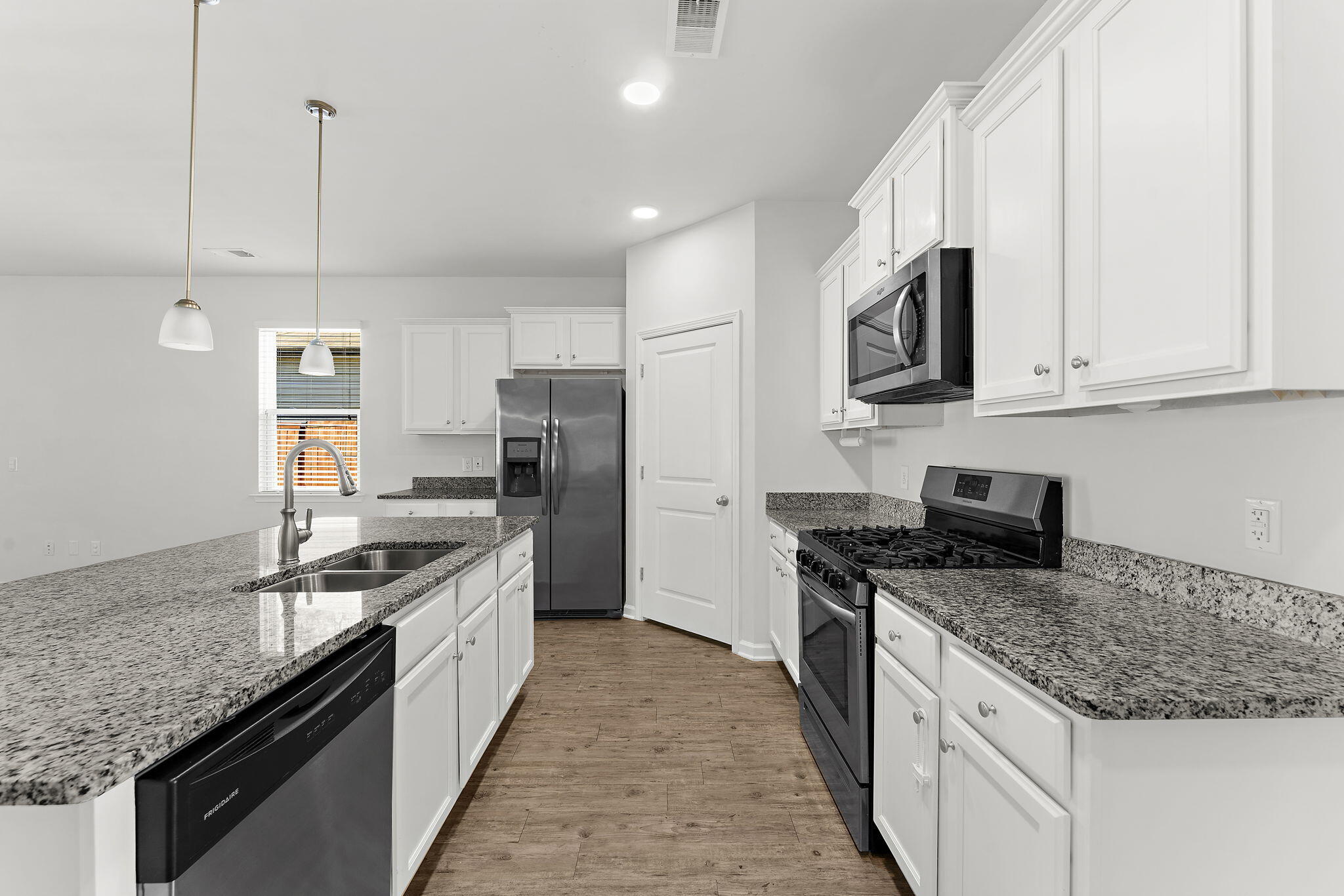 524 Glady Road Moncks Corner, SC 29461 - Photo 5 of 53 Kitchen