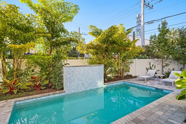 $3,495,000 | 201 Southeast 4th Avenue, Delray Beach, FL 33483
