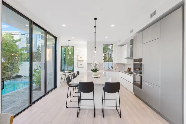$3,495,000 | 201 Southeast 4th Avenue, Delray Beach, FL 33483