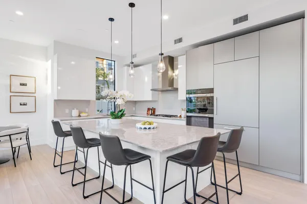 $3,495,000 | 201 Southeast 4th Avenue, Delray Beach, FL 33483