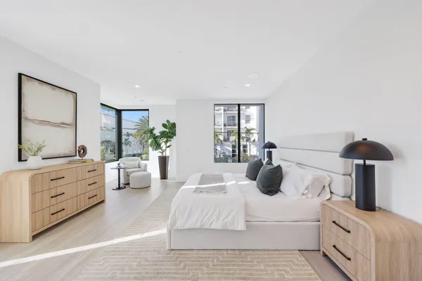 $3,495,000 | 201 Southeast 4th Avenue, Delray Beach, FL 33483