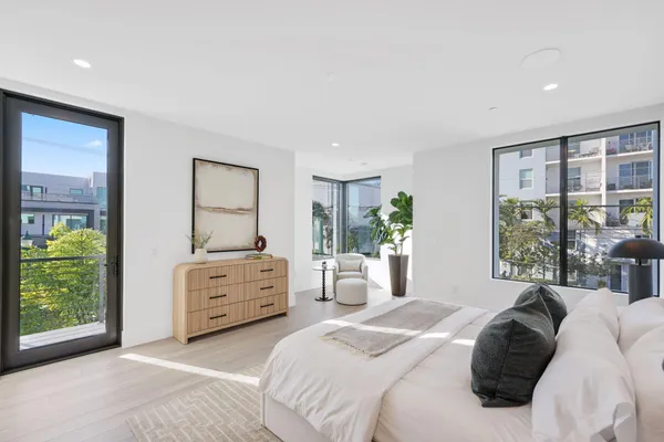 $3,495,000 | 201 Southeast 4th Avenue, Delray Beach, FL 33483
