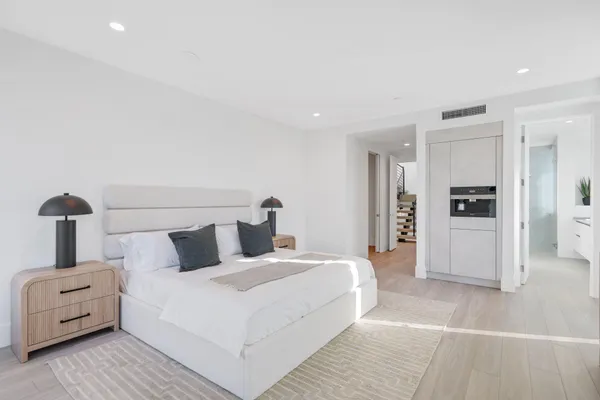 $3,495,000 | 201 Southeast 4th Avenue, Delray Beach, FL 33483