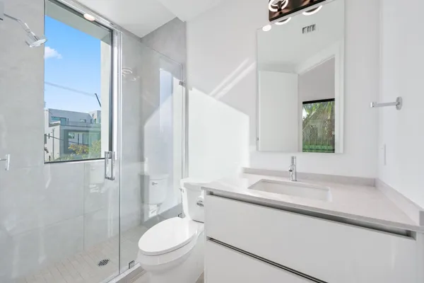 $3,495,000 | 201 Southeast 4th Avenue, Delray Beach, FL 33483