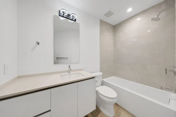 $3,495,000 | 201 Southeast 4th Avenue, Delray Beach, FL 33483