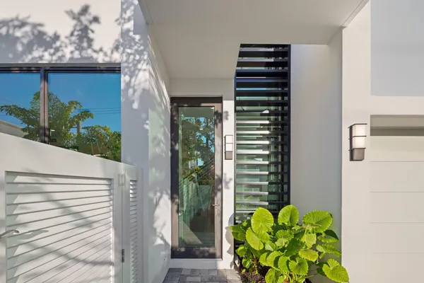 $3,495,000 | 201 Southeast 4th Avenue, Delray Beach, FL 33483