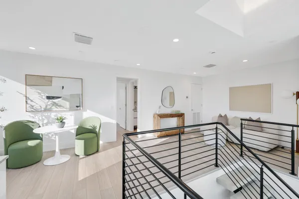 $3,495,000 | 201 Southeast 4th Avenue, Delray Beach, FL 33483