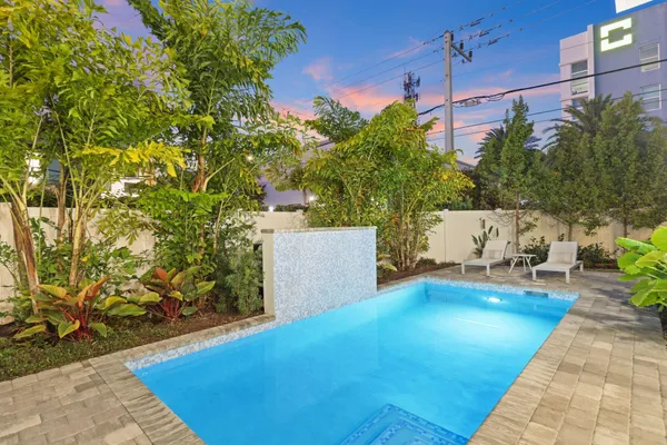 $3,495,000 | 201 Southeast 4th Avenue, Delray Beach, FL 33483