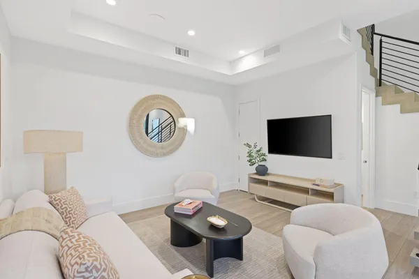 $3,495,000 | 201 Southeast 4th Avenue, Delray Beach, FL 33483