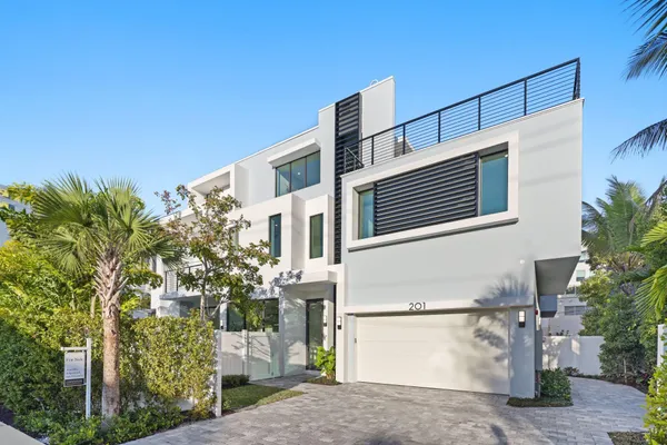 $3,495,000 | 201 Southeast 4th Avenue, Delray Beach, FL 33483