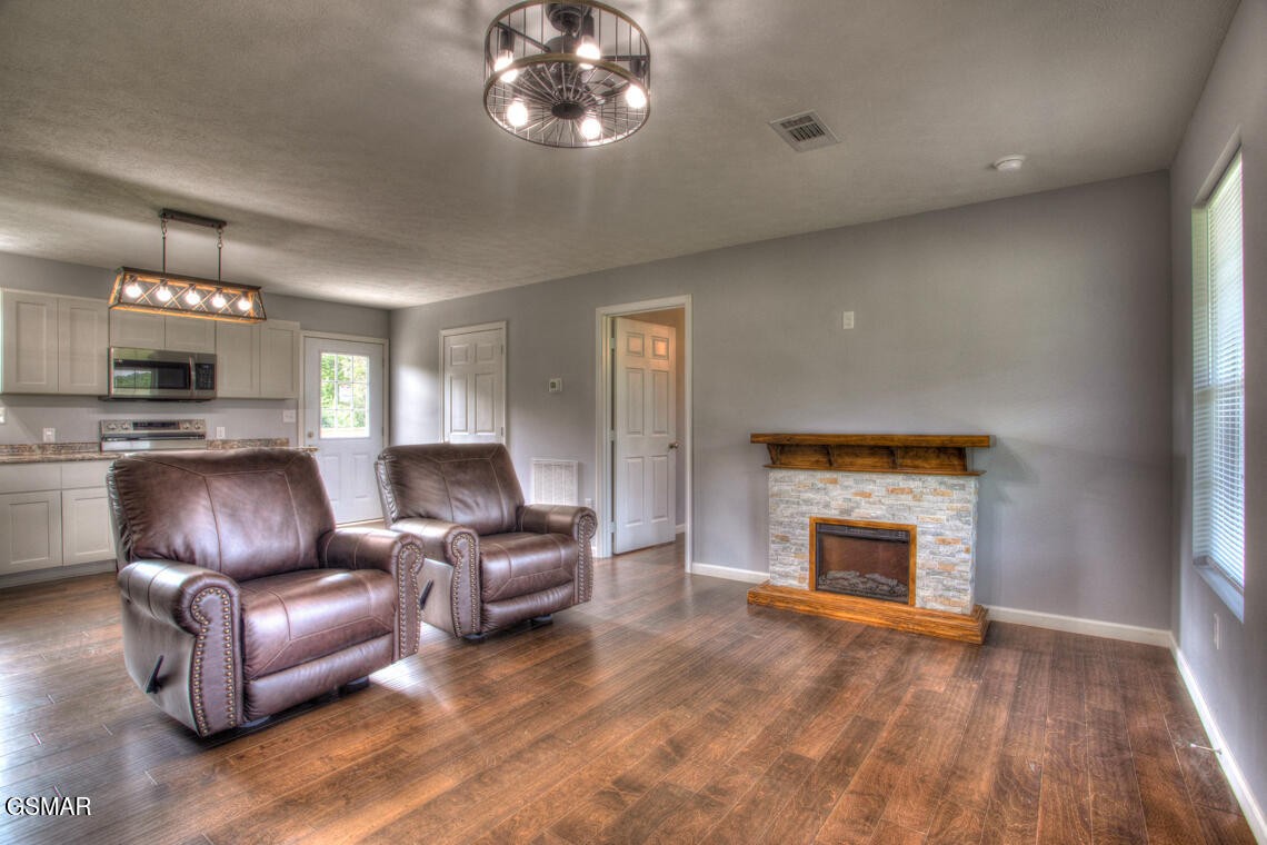 318 Harrison Ferry Road White Pine, TN 37890 - Photo 8 of 36
