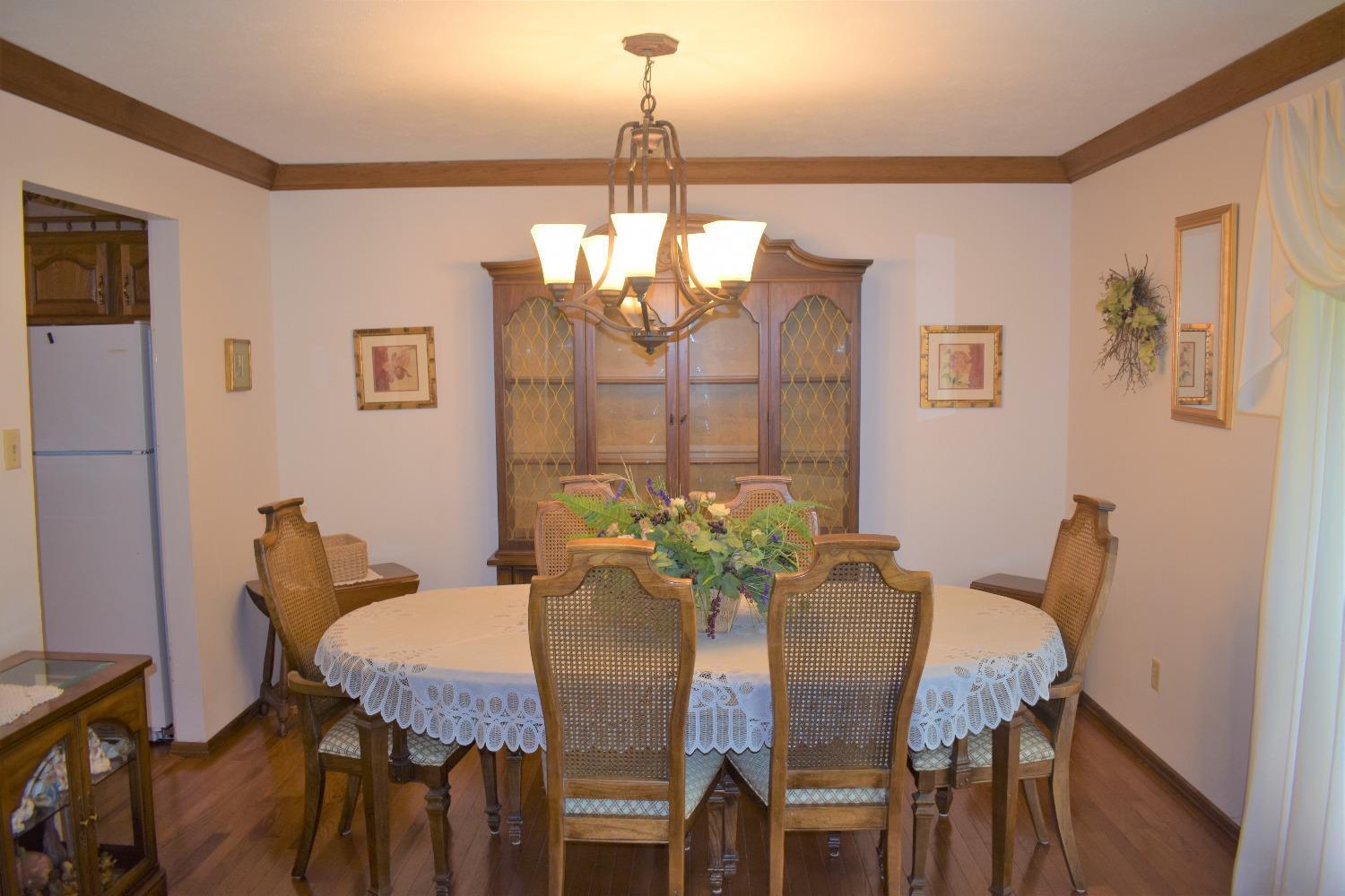 6480 West Fork Road Cincinnati, OH 45247 - Photo 3 of 35