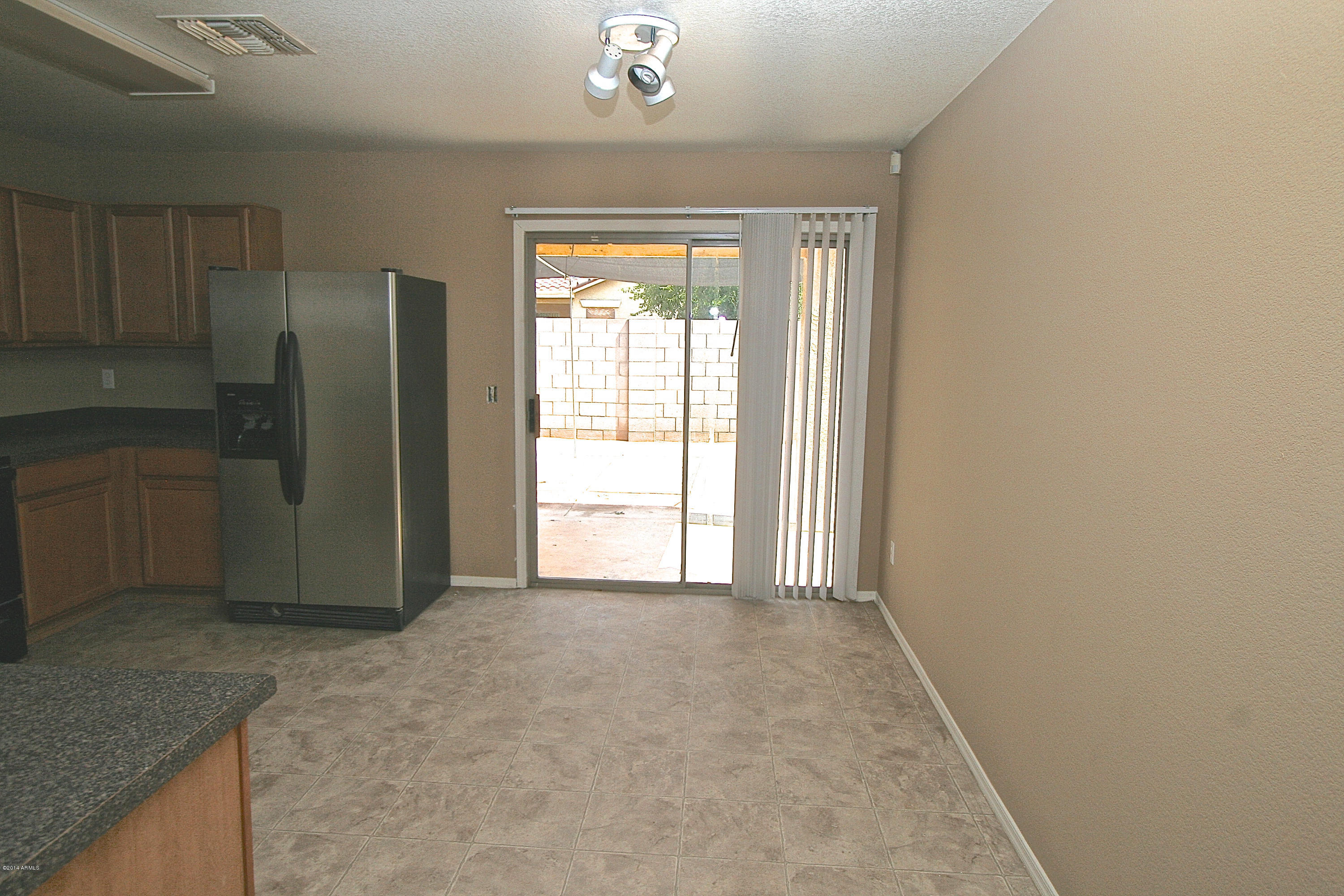2518 West Roeser Road Phoenix, AZ 85041 - Photo 13 of 41 Gallery Image 13