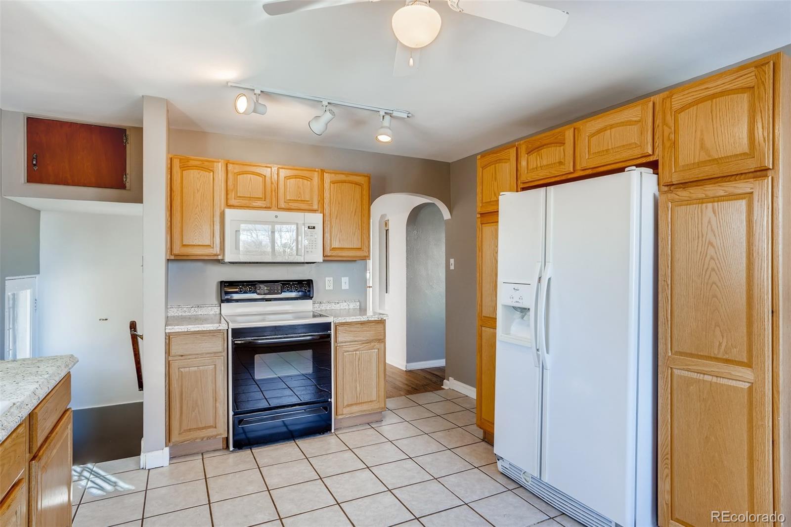 4370 Carr Street Wheat Ridge, CO 80033 - Photo 8 of 31 Gallery Image 8