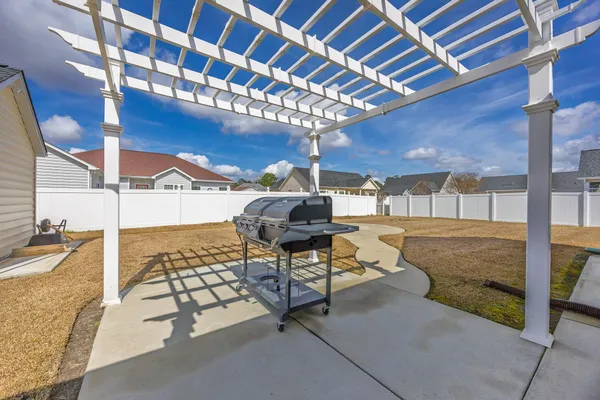 $299,900 | 609 Fieldwoods Drive, Conway, SC 29526