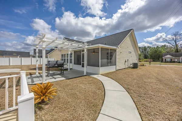 $299,900 | 609 Fieldwoods Drive, Conway, SC 29526