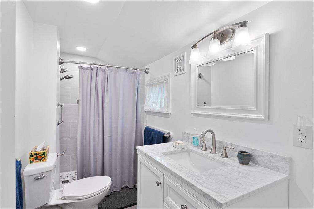 76 Fayette City Boulevard Perryopolis, PA 15473 - Photo 20 of 30 upper level full bath