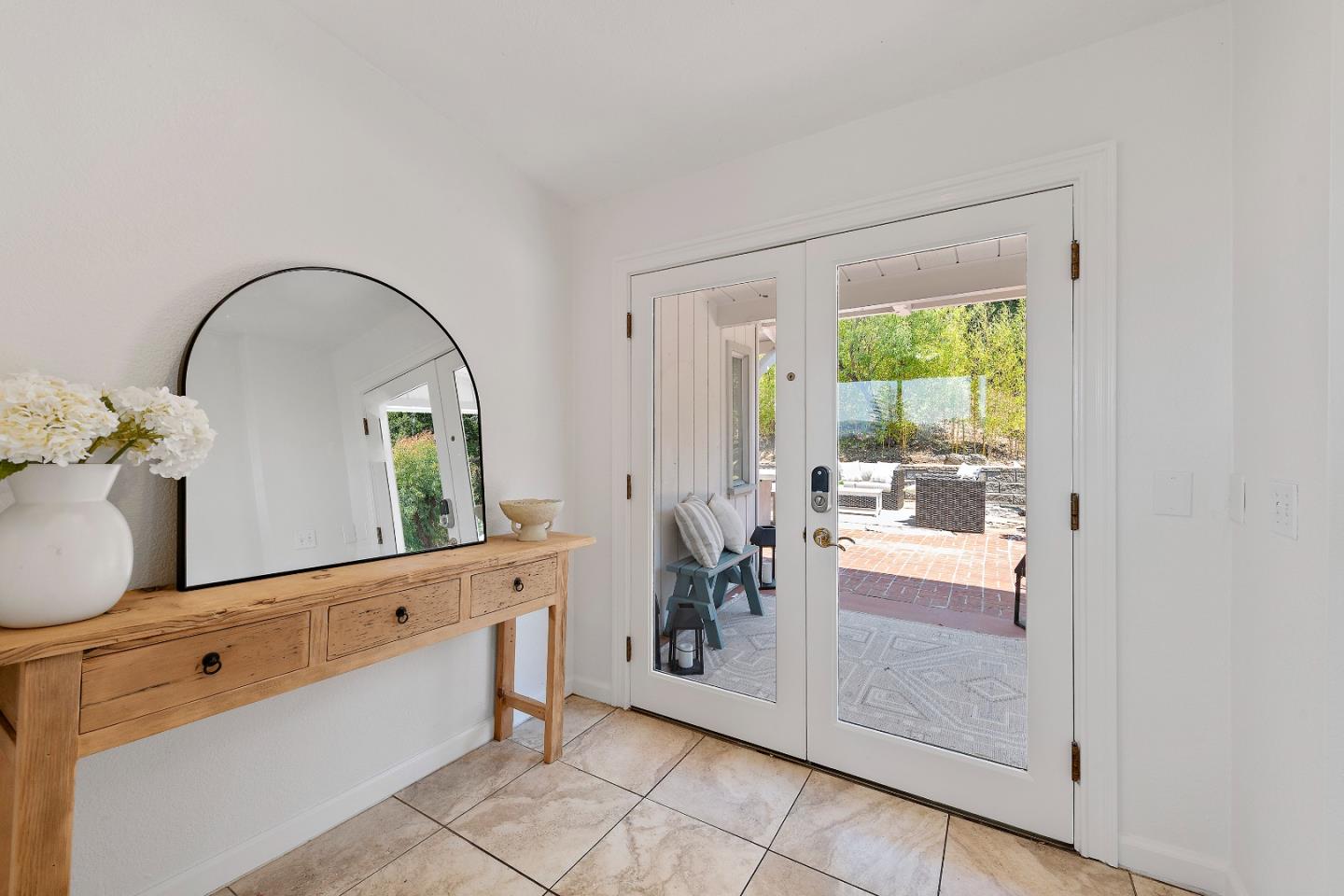 16057 Shannon Road Los Gatos, CA 95032 - Photo 7 of 57
