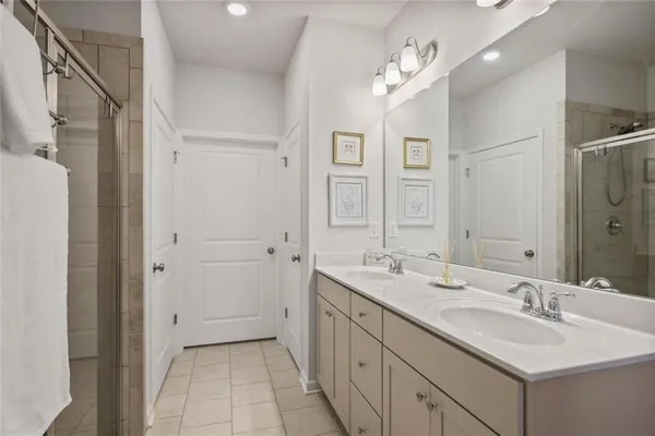 $370,000 | 3905 Shelleydale Drive, Powder Springs, GA 30127