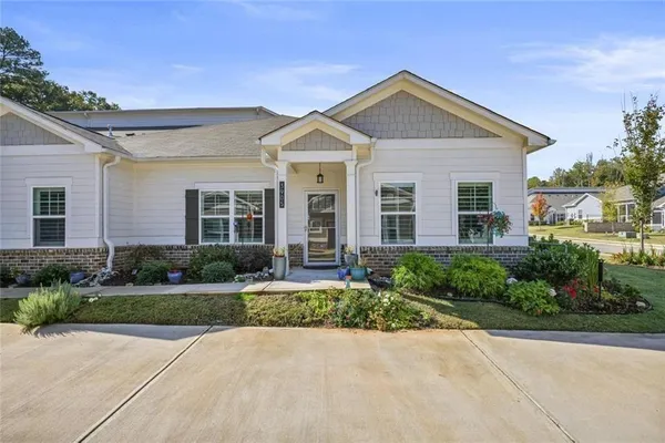 $370,000 | 3905 Shelleydale Drive, Powder Springs, GA 30127