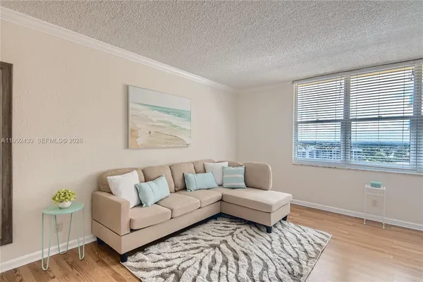 $2,100 | 2501 South Ocean Drive, Unit 1532, Hollywood, FL 33019