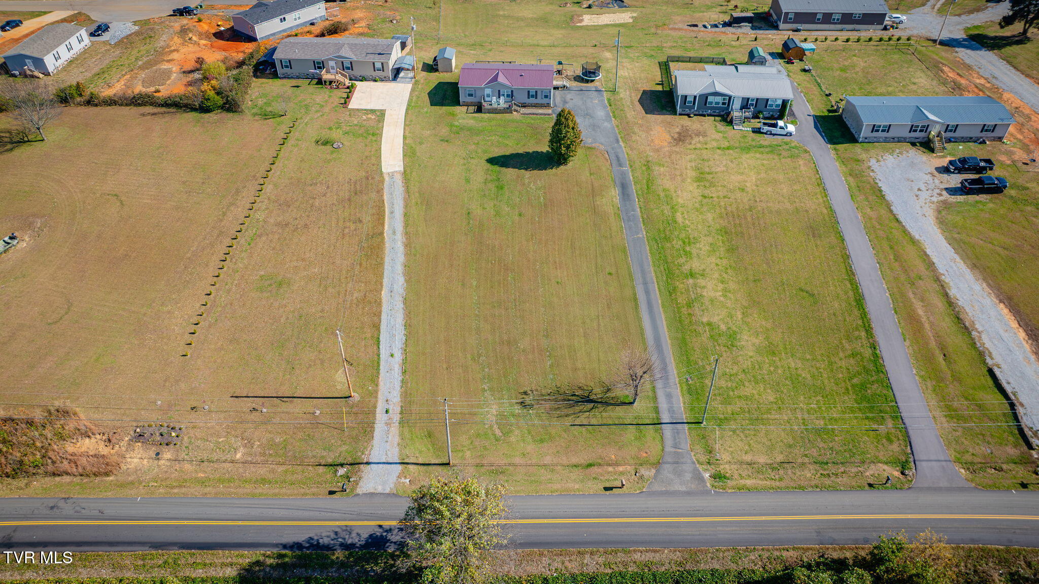 175 Forest Road Mosheim, TN 37818 - Photo 27 of 32 101