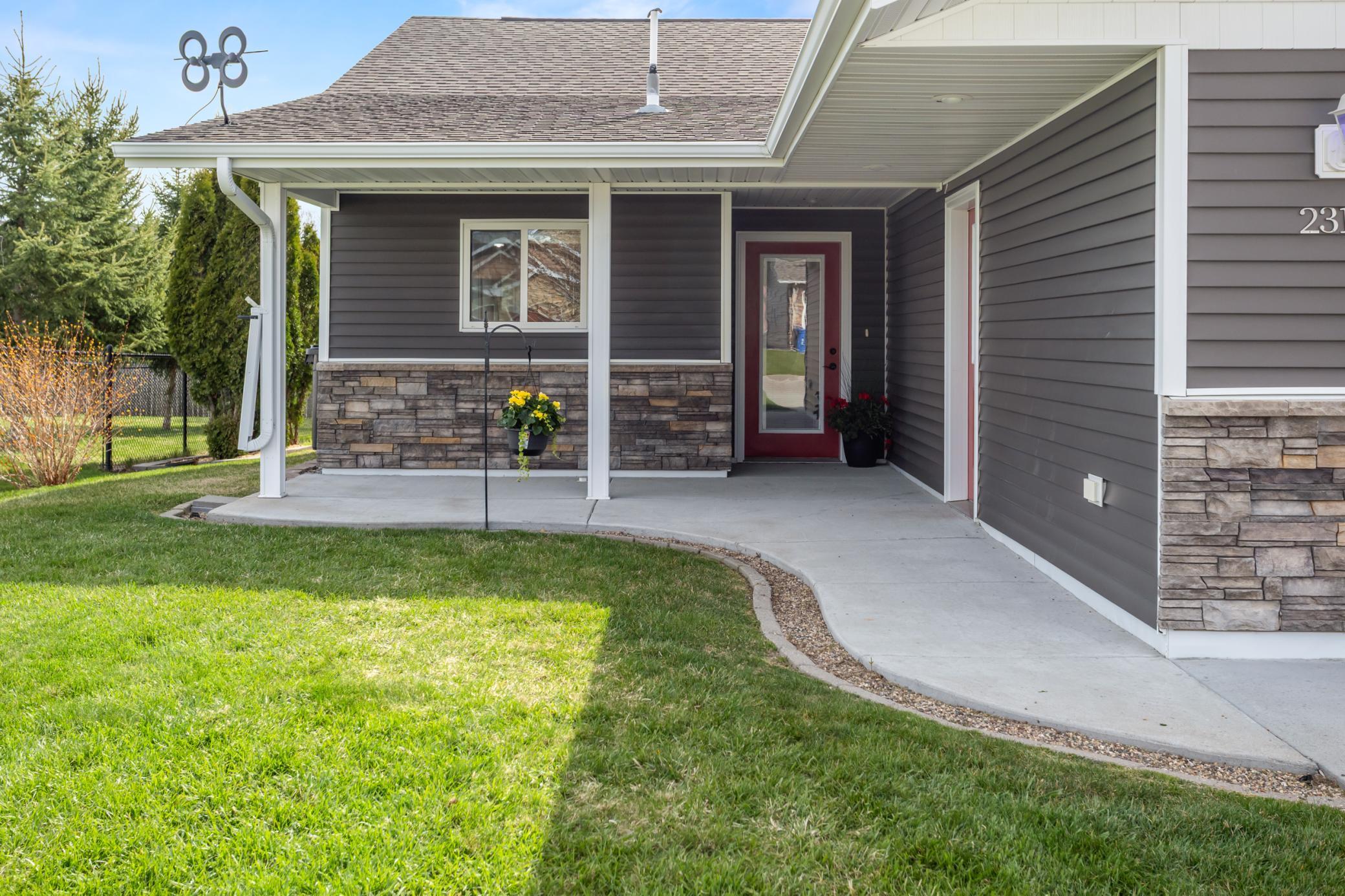 2314 Westgate Drive Hawley, MN 56549 - Photo 2 of 32