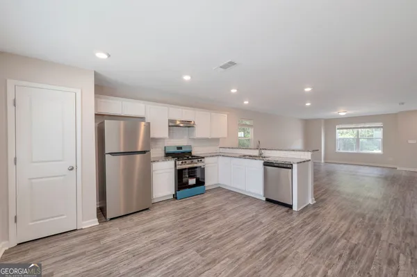 $1,750 | 328 Ashigan St Union, Union City, GA 30291