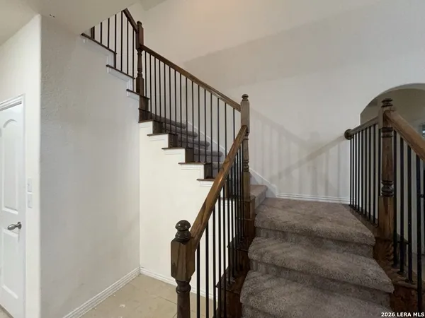 a view of entryway and hall