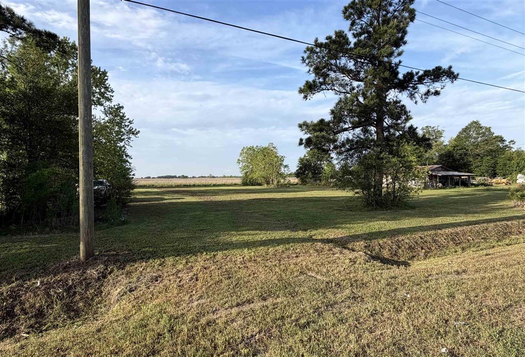 90 Highway 90 Iowa, LA 70647 - Photo 1 of 4
