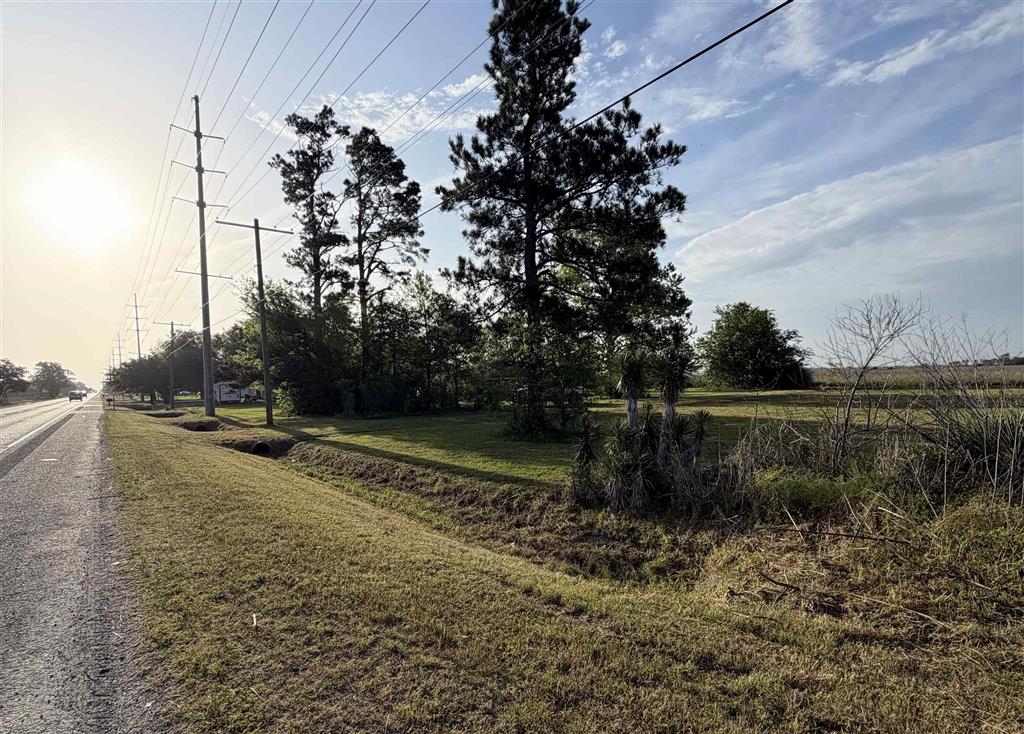 90 Highway 90 Iowa, LA 70647 - Photo 4 of 4