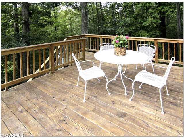 1018 Dawnwood Road Midlothian, VA 23114 - Photo 11 of 12 Gallery Image 11
