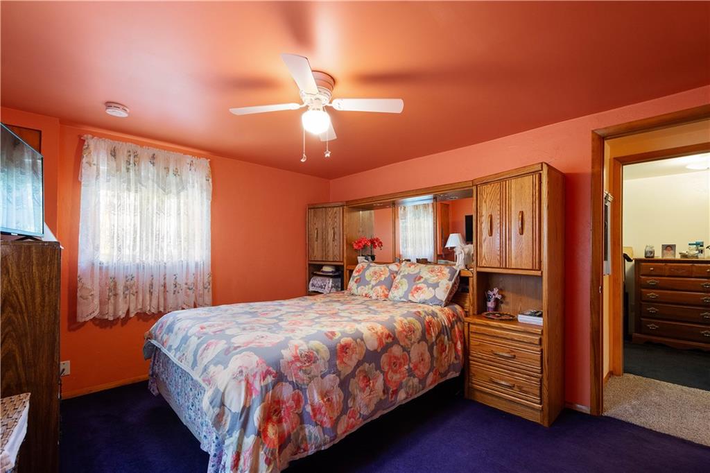 8 Leasure Way Cecil, PA 15321 - Photo 20 of 30