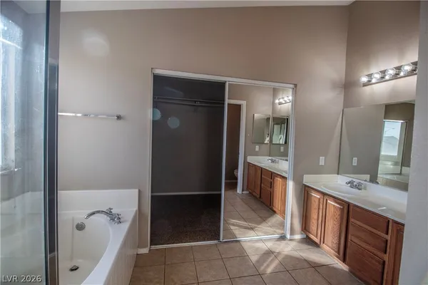 $2,095 | 5440 Lilly Rose Court, North Las Vegas, NV 89031