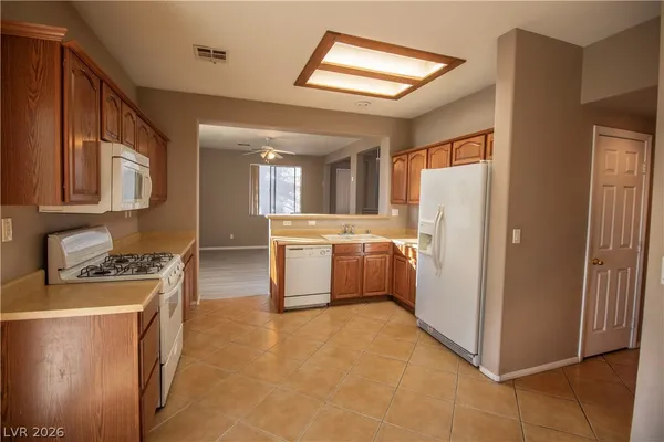 $2,095 | 5440 Lilly Rose Court, North Las Vegas, NV 89031