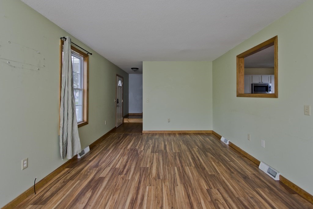 36 Osborne Terrace Springfield, MA 01104 - Photo 16 of 40