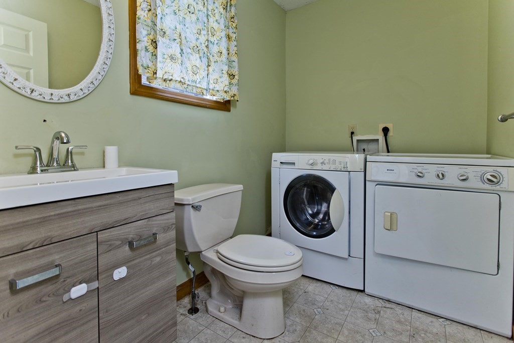 36 Osborne Terrace Springfield, MA 01104 - Photo 18 of 40